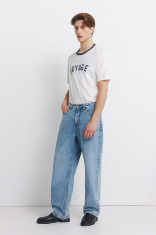 Camiseta Voyage.