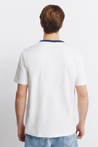 Camiseta Voyage.
