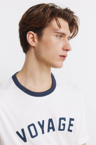 Camiseta Voyage.