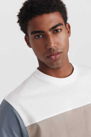 Camiseta Mc Color Block.