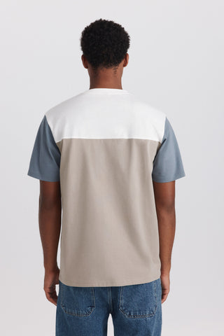 Camiseta Mc Color Block.