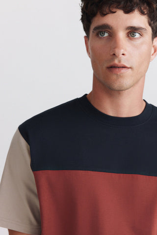 Camiseta Mc Color Block.