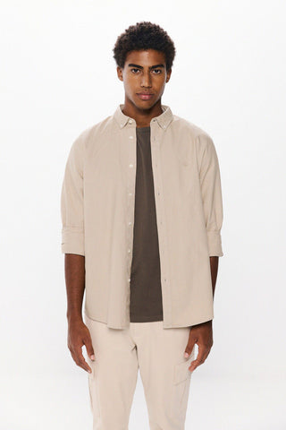 Camisa Regular Fit con Logo Bordado