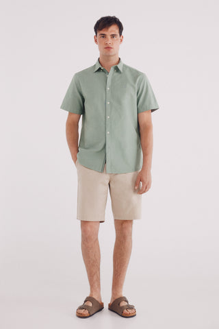 Camisa Manga Corta con Logo Bordado