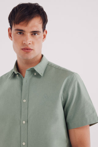 Camisa Manga Corta con Logo Bordado