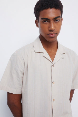 Camisa Manga Corta con Tejido Jacquard