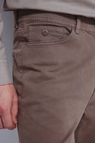 Pantalón Slim Fit con Bolsillos