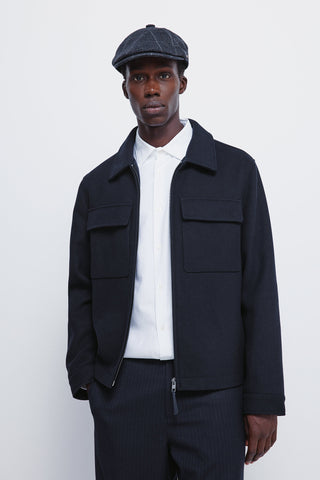 Chaqueta con Puños Ajustables y Bolsillos