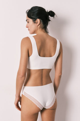 Tb2 C.Cut Lace Bc White.