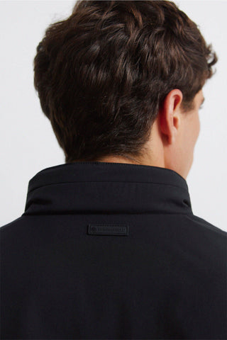 Chaqueta Cuello Alto con Tejido Repelente al Agua