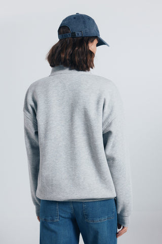 Sudadera Cuello Alto con Gráfico