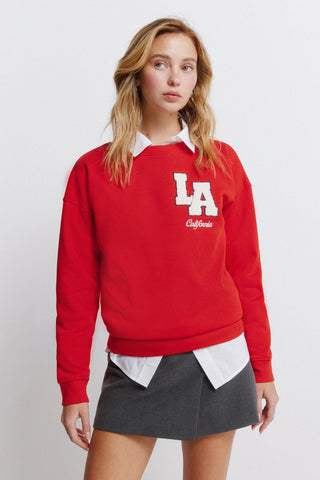 5.M.Gym.Sudadera Roja Parches.