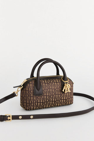 Bolso Pequeño con Logo y Detalle Llavero