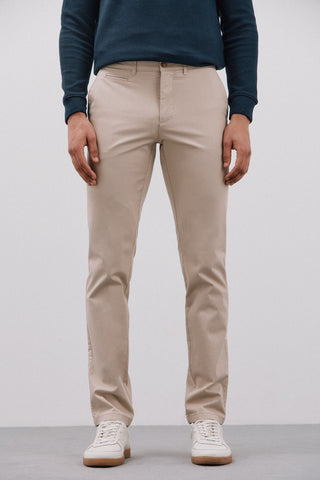 Pantalón Slim Fit con Bolsillos