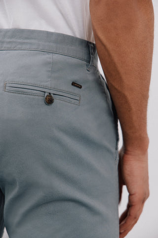 Pantalón Slim Fit con Bolsillos