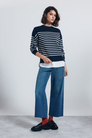 Sudadera con Detalle Bordado Estampado Rayas