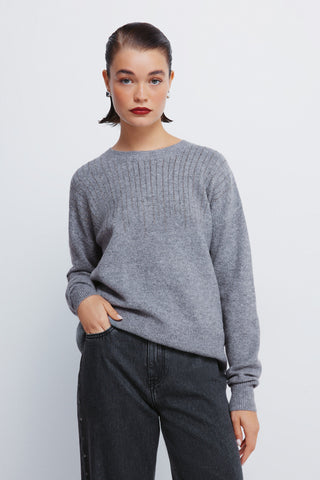 Sudadera Cuello Redondo Detalle Tachuelas