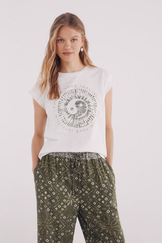 Camiseta Manga Corta con Gráfico