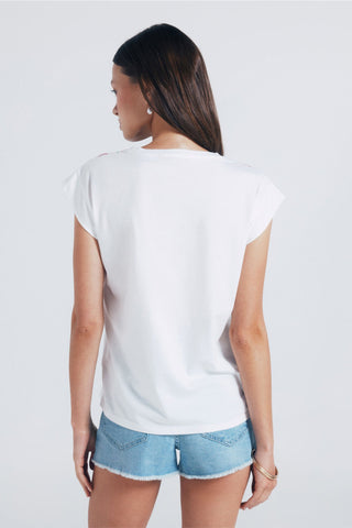 Camiseta Manga Corta con Detalle Bordado