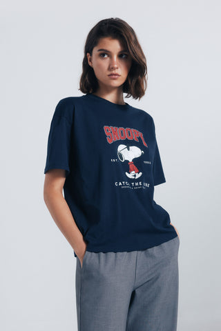 Camiseta Manga Corta con Gráfico Snoopy