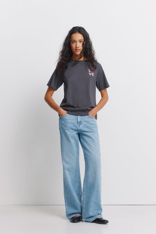 Camiseta Manga Corta con Gráfico Love