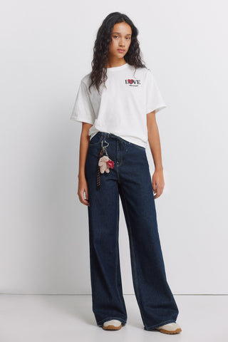 Camiseta Manga Corta con Gráfico Love