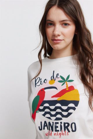 0.5.T.B.Camiseta Pared Loro.