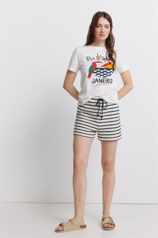 0.5.T.B.Camiseta Pared Loro.