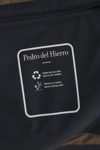 Chaqueta con Tejido Repelente al Agua