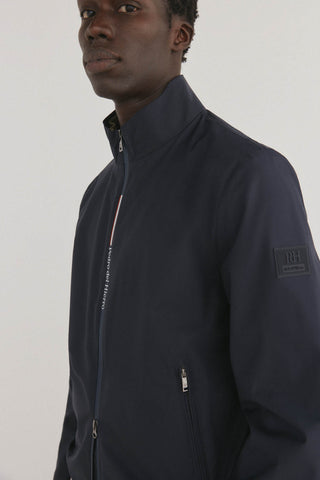 Chaqueta con Tejido Repelente al Agua