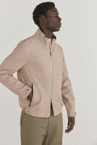 Chaqueta con Tejido Repelente al Agua