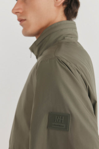 Chaqueta Cuello Alto con Zipper