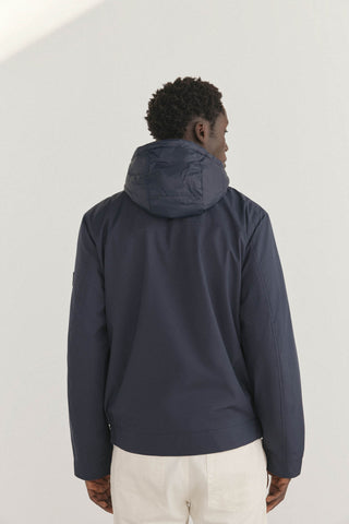 Chaqueta con Tejido Repelente al Agua