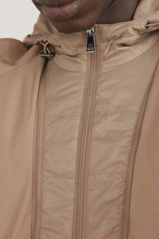 Chaqueta con Tejido Repelente al Agua