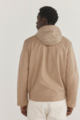 Chaqueta con Tejido Repelente al Agua