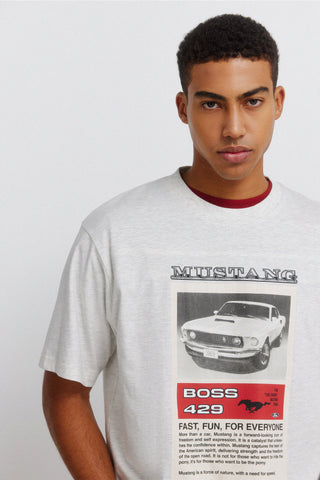 Camiseta Mustang.