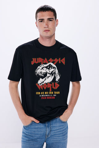 Camiseta Manga Corta Gráfica "Jurassic World Rock Style"