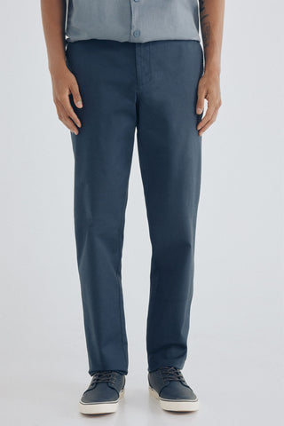 Pantalón Slim Fit con Bolsillos