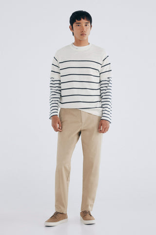 Pantalón Slim Fit con Bolsillos
