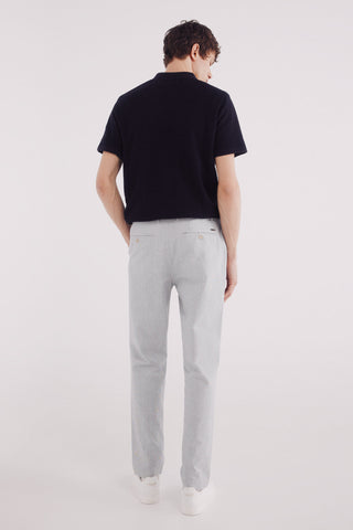 Pantalón Slim Fit con Bolsillos