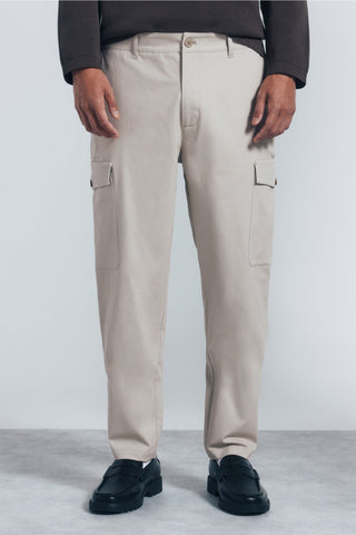 Pantalón Cargo Slim Fit con Bolsillos