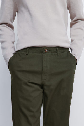 Pantalón Slim Fit Talle Alto con Bolsillos