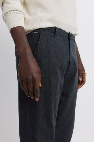 Pantalón Comfort Fit con Bolsillos