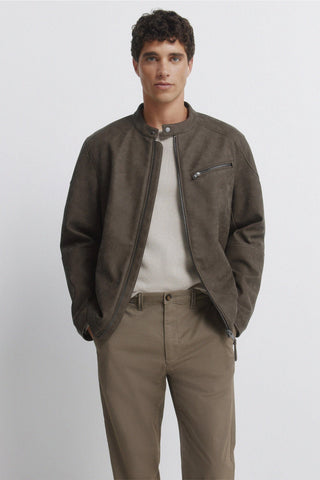 Pantalón Slim Fit con Bolsillos Delanteros