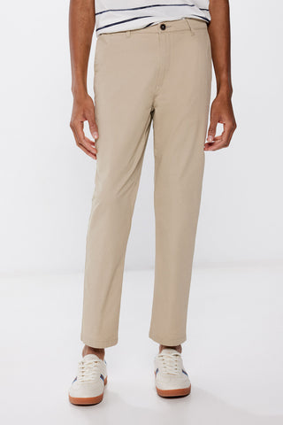 Pantalón Chino Corte Slim Fit