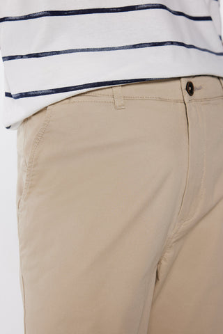 Pantalón Chino Corte Slim Fit