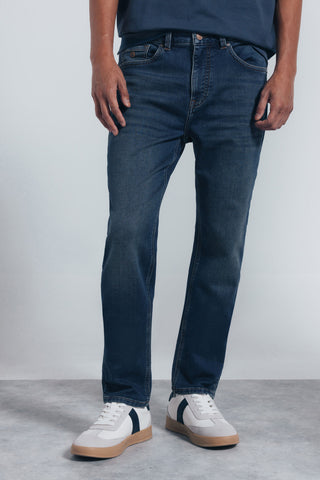 Jeans Ajustados con Bolsillos