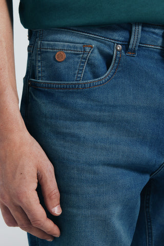 Jeans Ajustados con Bolsillos