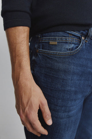 Jeans Slim Fit con Bolsillos Efecto Lavado