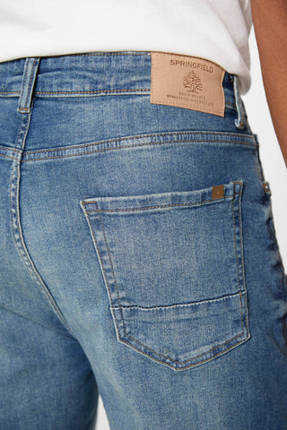 Jeans Slim con Bolsillos